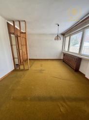 Rodinný dom v pôvodnom stave pár krokov od námestia – Nové Mesto nad Váhom