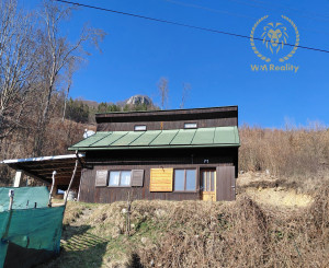 NA PREDAJ CHATA - SKLABIŇA - BLÍZKO ZÁMKU 1948m2