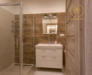 REZERVOVANÉ – MODERNÝ 4-IZBOVÝ BYT | 84 m² | VEĽKÝ BIEL