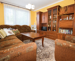 NA PREDAJ - 2,5 izbový byt v centre mesta Hlohovec