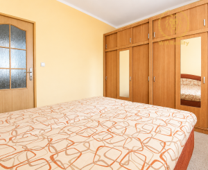 NA PREDAJ - 2,5 izbový byt v centre mesta Hlohovec