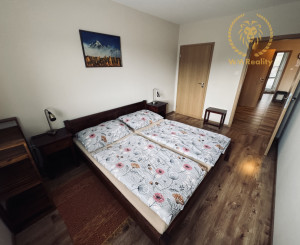 🔥 NA PREDAJ – 3-IZBOVÝ ŠTÝLOVÝ APARTMÁNOVÝ BYT.