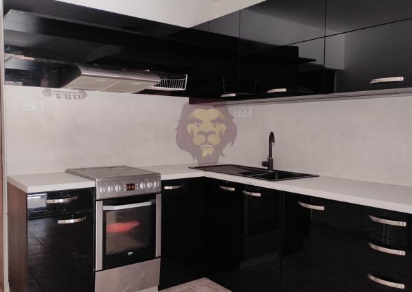 NA PREDAJ PRIEVIDZA , J.FÁNDLYHO 3 IZBOVÝ