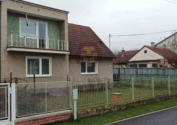 NA PREDAJ PRAVENEC - RODINNÝ DOM - 5 IZBOVÝ