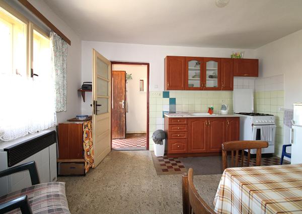 NA PREDAJ -Rodinný dom s veľkým pozemkom v Borskom Mikuláši