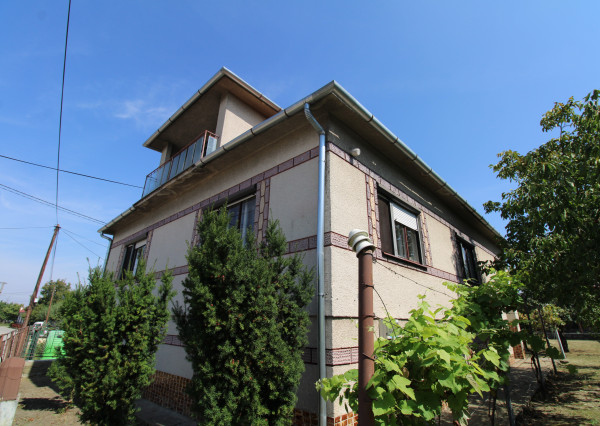 NA PREDAJ - Rodinný dom v Borskom Mikuláši