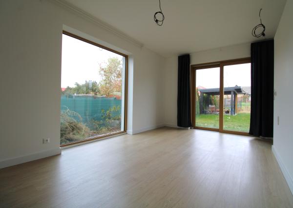 REZERVOVANÉ - Moderný rodinný dom v Šulekove