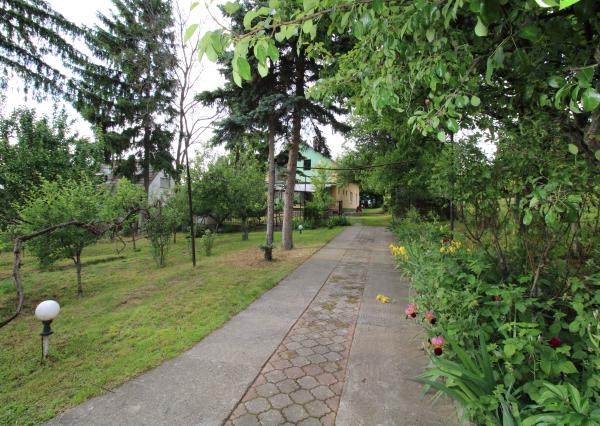 ZNÍŽENÁ CENA - NA PREDAJ - Veľký Rodinný dom Sokolovce