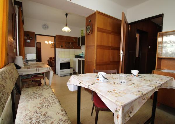 ZNÍŽENÁ CENA - NA PREDAJ - Veľký Rodinný dom Sokolovce