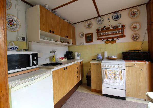 NA PREDAJ - Pozemok s chatkou neďaleko Sĺňavy