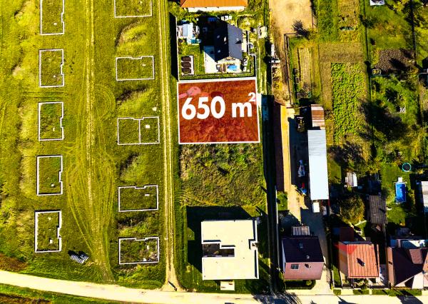 Na predaj stavebný pozemok 650 m² – Trenčín