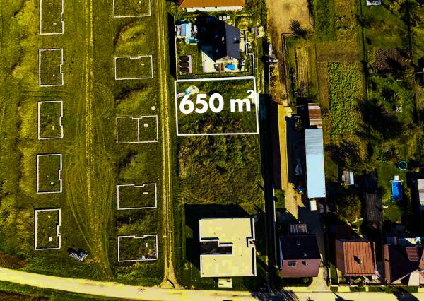 Na predaj stavebný pozemok 650 m² – Trenčín