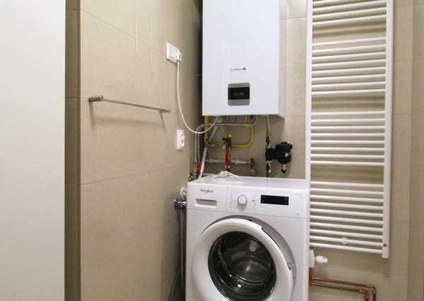 NA PRENÁJOM - 2 - izbový byt v centre Piešťan s parkovaním