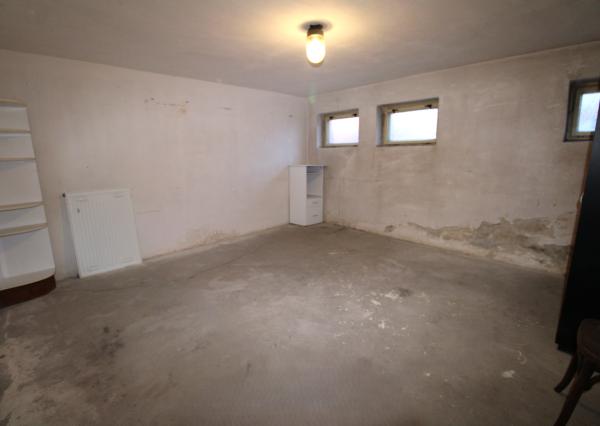 NA PRENÁJOM - 2 - izbový byt v centre Piešťan s parkovaním