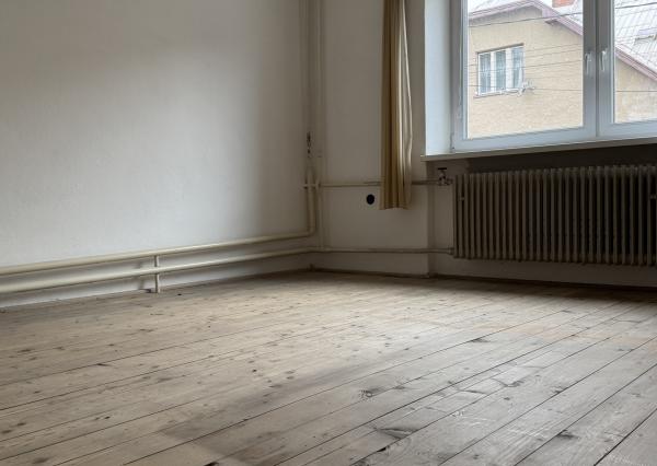 ZNÍŽENÁ CENA NA PREDAJ -rodinný dom Ladoveň - Martin