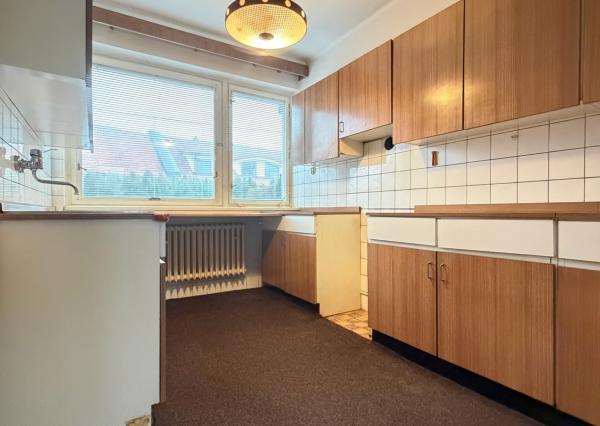 Rodinný dom v pôvodnom stave pár krokov od námestia – Nové Mesto nad Váhom