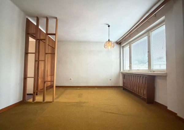 Rodinný dom v pôvodnom stave pár krokov od námestia – Nové Mesto nad Váhom