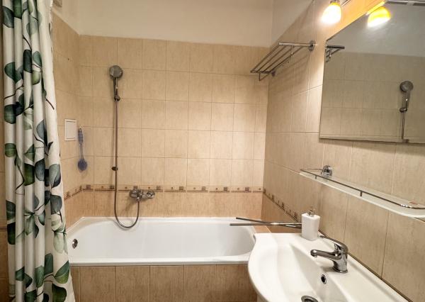 NA PREDAJ –  2-izbový byt s veľkou loggiou (tehla)  | Ilava