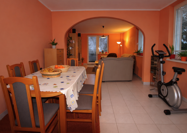 NA PREDAJ - 3- izbový byt v Piešťanoch na ulici A.Hlinku