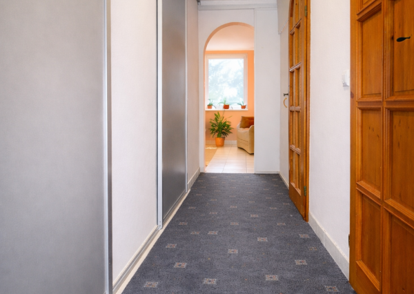 NA PREDAJ - 3- izbový byt v Piešťanoch na ulici A.Hlinku