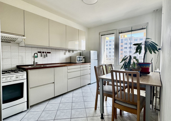 REZERVOVANÉ 3 izbový byt  68 m² + loggia | Dubnica nad Váhom