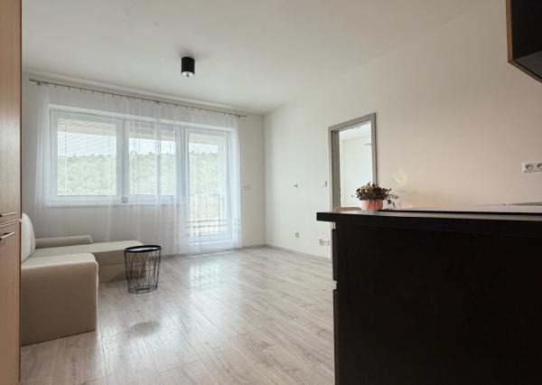 PRENÁJOM 2 - IZBOVÝ BYT | TRENČÍN | SARATOVSKÁ | 42 m²