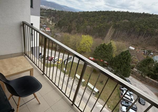 PRENÁJOM 2 - IZBOVÝ BYT | TRENČÍN | SARATOVSKÁ | 42 m²