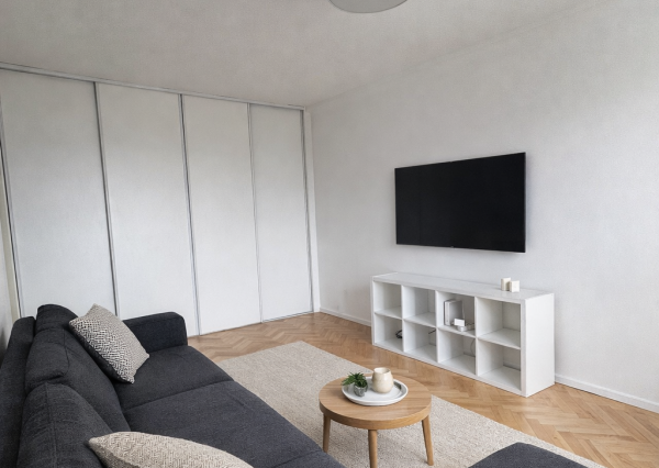 2 IZBOVÝ BYT NA PREDAJ  | 48 m² | LODŽIA | RUŽINOV