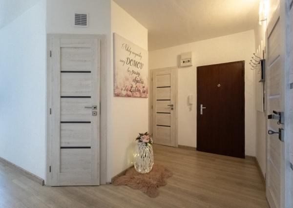 PREDAJ 4-IZBOVÝ BYT |  87m² | TRENČIANSKÉ BOHUSLAVICE
