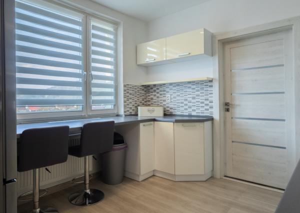 PREDAJ 4-IZBOVÝ BYT |  87m² | TRENČIANSKÉ BOHUSLAVICE