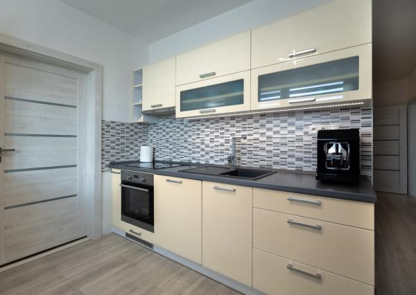 PREDAJ 4-IZBOVÝ BYT |  87m² | TRENČIANSKÉ BOHUSLAVICE