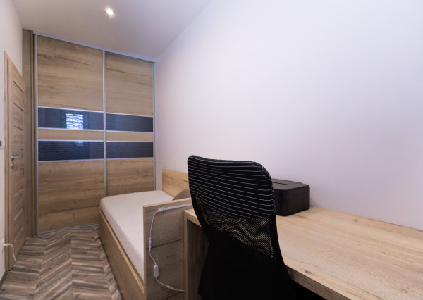 REZERVOVANÉ – MODERNÝ 4-IZBOVÝ BYT | 84 m² | VEĽKÝ BIEL