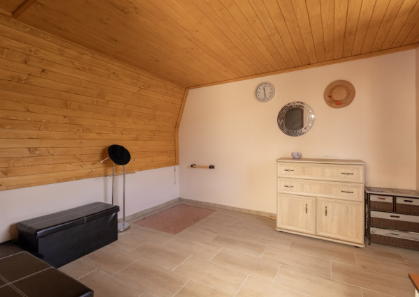 NA PREDAJ Chata s pozemkom 510 m² | Dubnica nad Váhom