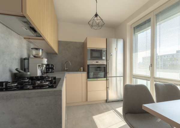 NA PREDAJ – 3-IZBOVÝ BYT | 64,70 m² | BRATISLAVA – RUŽINOV