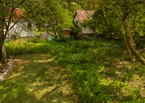 REKREAČNÝ POZEMOK NA PREDAJ | 536 m² | PRI VODE