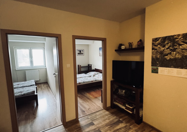 🔥 NA PREDAJ – 3-IZBOVÝ ŠTÝLOVÝ APARTMÁNOVÝ BYT.