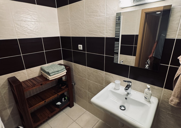 🔥 NA PREDAJ – 3-IZBOVÝ ŠTÝLOVÝ APARTMÁNOVÝ BYT.