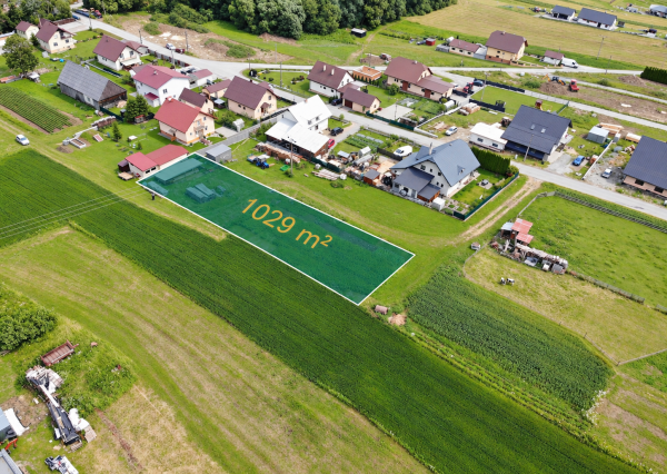 POZEMOK NA PREDAJ | 1029 m² | ORAVSKÉ VESELÉ