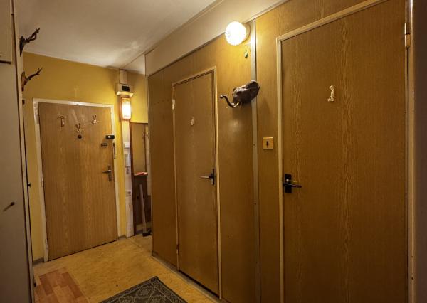 NA PREDAJ | 3-IZBOVÝ BYT | 67 m² + LOGGIA | TRENČÍN