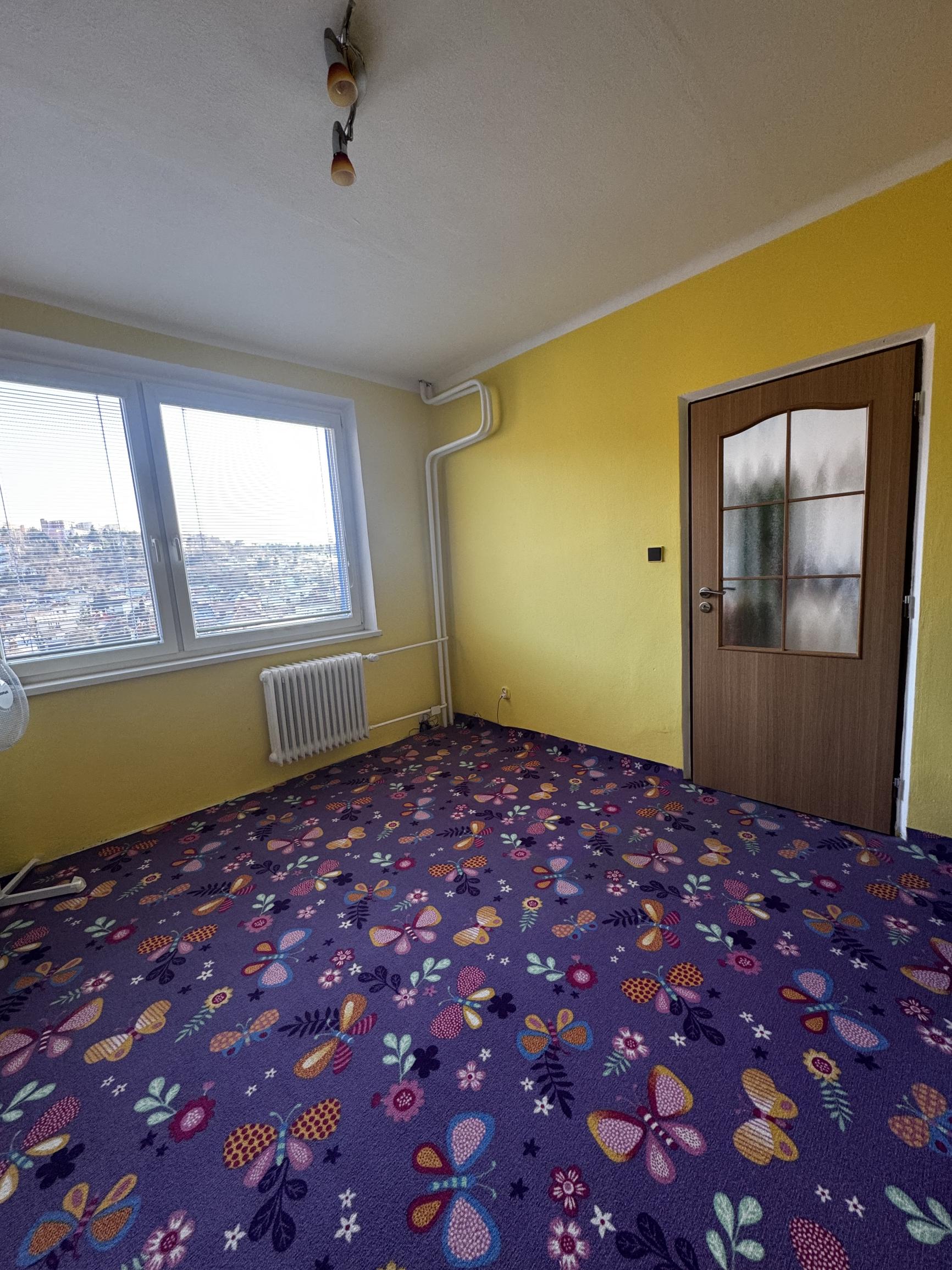 ZNÍŽENÉ !!! NA PREDAJ | 3-IZBOVÝ BYT –TRENČÍN, SOBLAHOVSKÁ